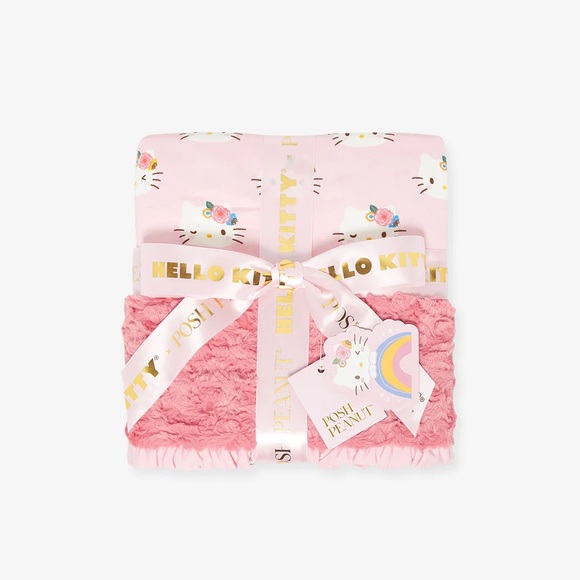 Posh Peanut Hello Kitty Minky Ruffled Luxette Patoo Blanket Pastel Pink NIB - Picture 1 of 9